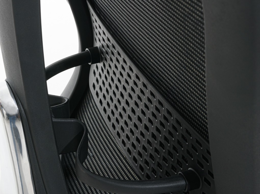 TITANIUM 901 FEKETE VALÓDI BŐR IRODASZÉK